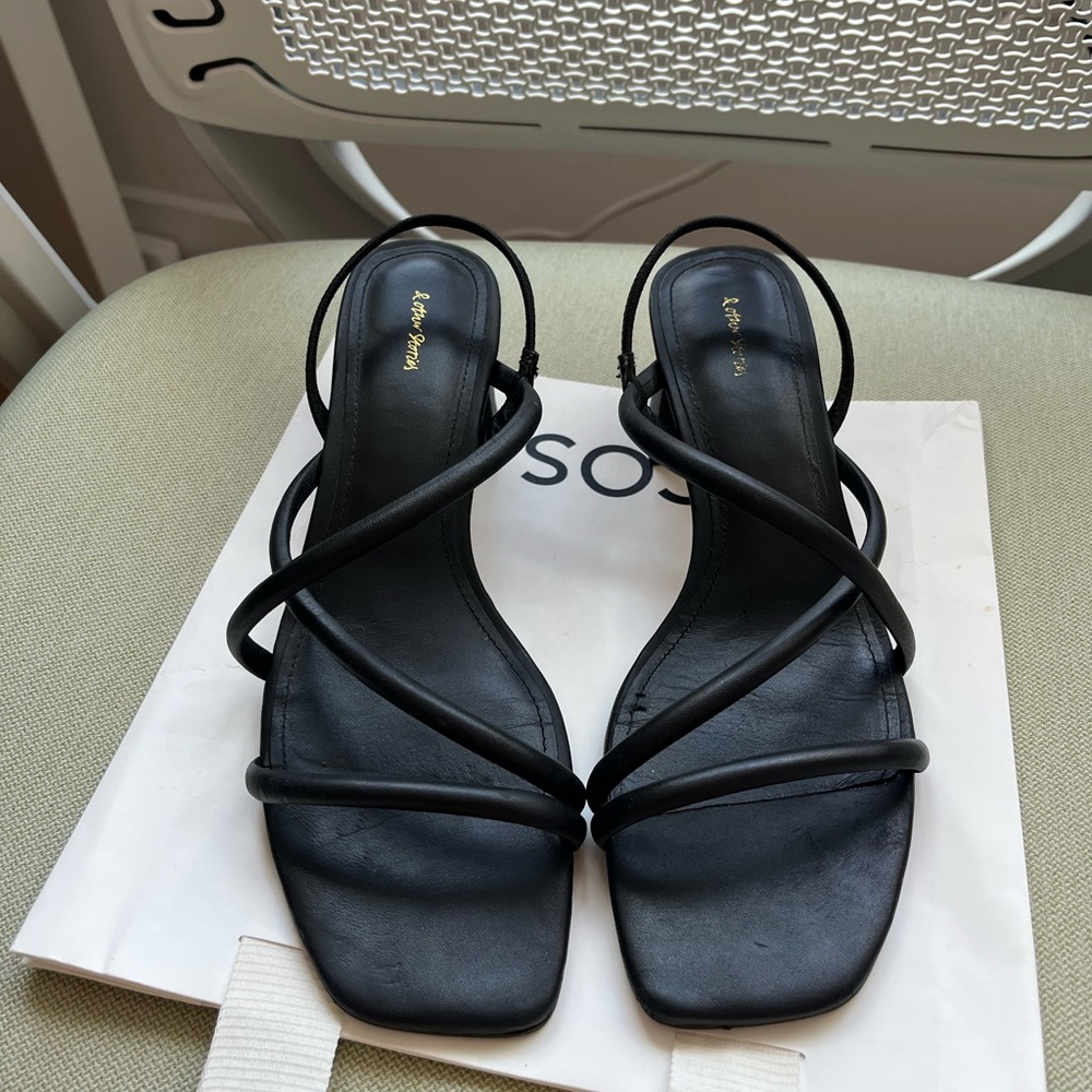& Other Stories sandals (sz: 38)